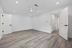 15402 Ripplestream St, Houston, TX 77068 - Photo 33