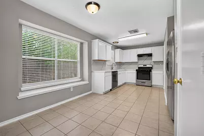 9707 Royal Crest Way, Houston, TX 77083 - Photo 13