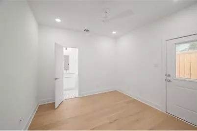 902 Kern Street #B, Houston, TX 77009 - Photo 7