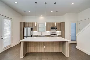 556 Janisch Rd, Houston, TX 77018 - Photo 9