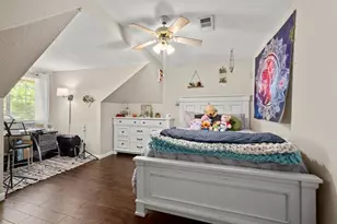 109 Avonlea, The Woodlands, TX 77382 - Photo 19