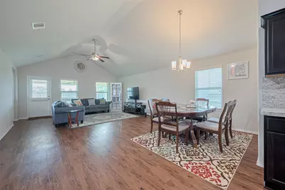 21018 Whitehaven Bluff Trail, Katy, TX 77449 - Photo 9