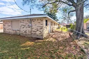 4080 Diane Dr, Beaumont, TX 77706 - Photo 7