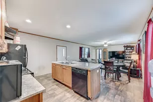 232 S Kerr Rd, Wharton, TX 77488 - Photo 11