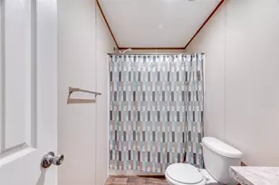 232 S Kerr Rd, Wharton, TX 77488 - Photo 19