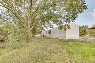 232 S Kerr Rd, Wharton, TX 77488 - Photo 33