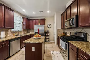 3939 Catania Bay Ct, Missouri City, TX 77459 - Photo 3