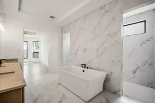 18521 Crowned Connell Ct, Conroe, TX 77302 - Photo 21