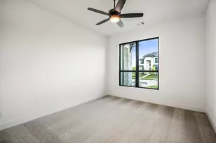 18521 Crowned Connell Ct, Conroe, TX 77302 - Photo 29