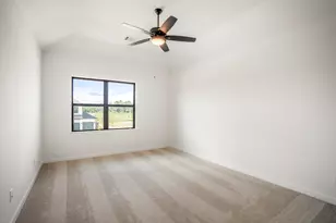 18521 Crowned Connell Ct, Conroe, TX 77302 - Photo 39