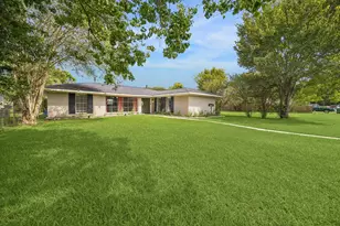 2703 Newman, Liberty, TX 77575 - Photo 21