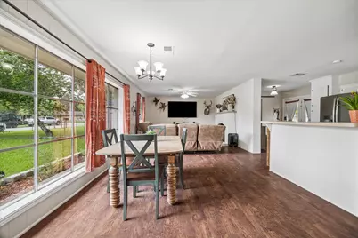 2703 Newman, Liberty, TX 77575 - Photo 5