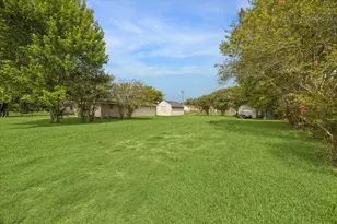 2703 Newman, Liberty, TX 77575 - Photo 19
