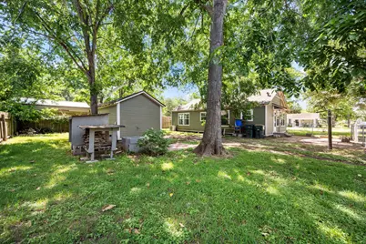 1036 Jackson Street, Columbus, TX 78934 - Photo 21