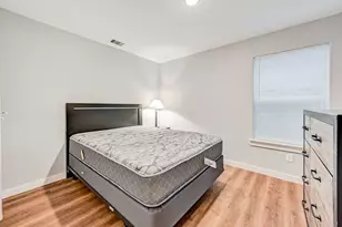 1017 North Ln, Houston, TX 77088 - Photo 13