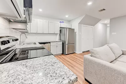 1017 North Lane #A, Houston, TX 77088 - Photo 9
