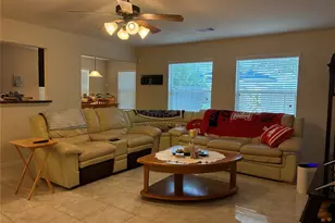 13915 Early Dew Ct, Houston, TX 77045 - Photo 5