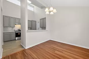 11635 Twinridge Ln, Houston, TX 77099 - Photo 9