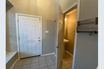 23 Summerhaze Circle, The Woodlands, TX 77382 - Photo 3