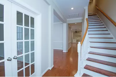 62 E Pipers Green Street, The Woodlands, TX 77382 - Photo 3