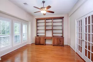 62 E Pipers Green St, The Woodlands, TX 77382 - Photo 7