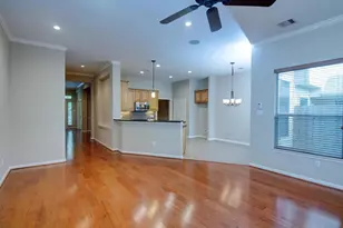 62 E Pipers Green St, The Woodlands, TX 77382 - Photo 11