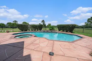 7921 Capri Cir, Houston, TX 77095 - Photo 39