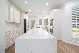 7921 Capri Cir, Houston, TX 77095 - Photo 13