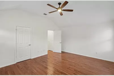 10903 Prairie Hawk Drive, Houston, TX 77064 - Photo 25