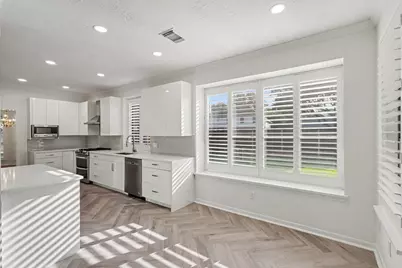 10903 Prairie Hawk Drive, Houston, TX 77064 - Photo 9