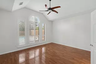 10903 Prairie Hawk Dr, Houston, TX 77064 - Photo 13