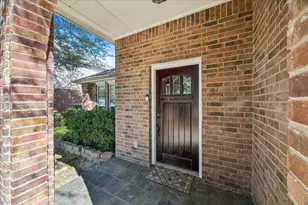 4305 Plover Dr, Seabrook, TX 77586 - Photo 3