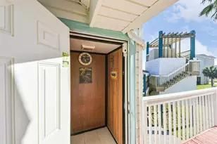 4231 Pelican Ln, Galveston, TX 77554 - Photo 13