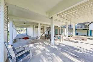 4231 Pelican Ln, Galveston, TX 77554 - Photo 5