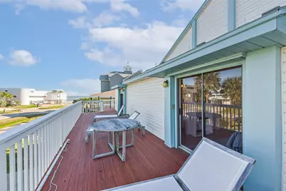 4231 Pelican Lane, Galveston, TX 77554 - Photo 11