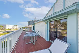 4231 Pelican Ln, Galveston, TX 77554 - Photo 11