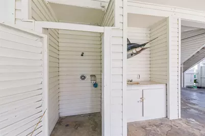 4231 Pelican Lane, Galveston, TX 77554 - Photo 7