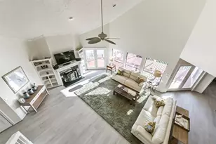 4231 Pelican Ln, Galveston, TX 77554 - Photo 33