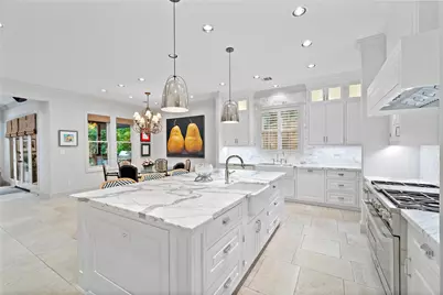 422 Pinewold Drive, Houston, TX 77056 - Photo 17