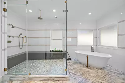 422 Pinewold Drive, Houston, TX 77056 - Photo 29