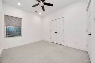 3010 Jensen Springs Ln, Houston, TX 77026 - Photo 33