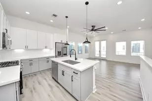 3010 Jensen Springs Ln, Houston, TX 77026 - Photo 23