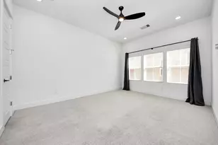3010 Jensen Springs Ln, Houston, TX 77026 - Photo 31