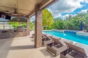 8107 Summer Breeze Ln, Rosenberg, TX 77469 - Photo 7