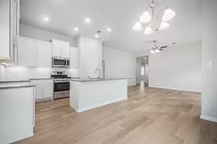 3743 Crawford St, Bay City, TX 77414 - Photo 3