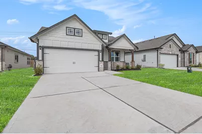 3743 Crawford Street, Bay City, TX 77414 - Photo 1