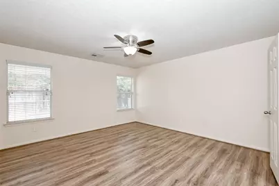 19102 Lilywood Springs Drive S, Katy, TX 77449 - Photo 25