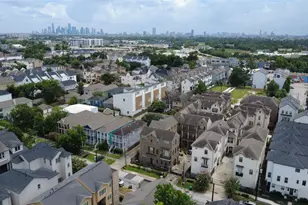 1612 W 25th St, Houston, TX 77008 - Photo 27