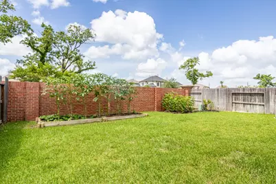 10719 Blossom River Drive, Missouri City, TX 77459 - Photo 33