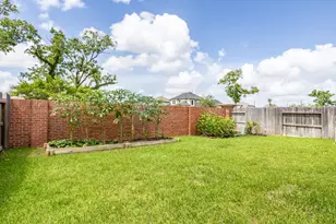 10719 Blossom River Dr, Missouri City, TX 77459 - Photo 33